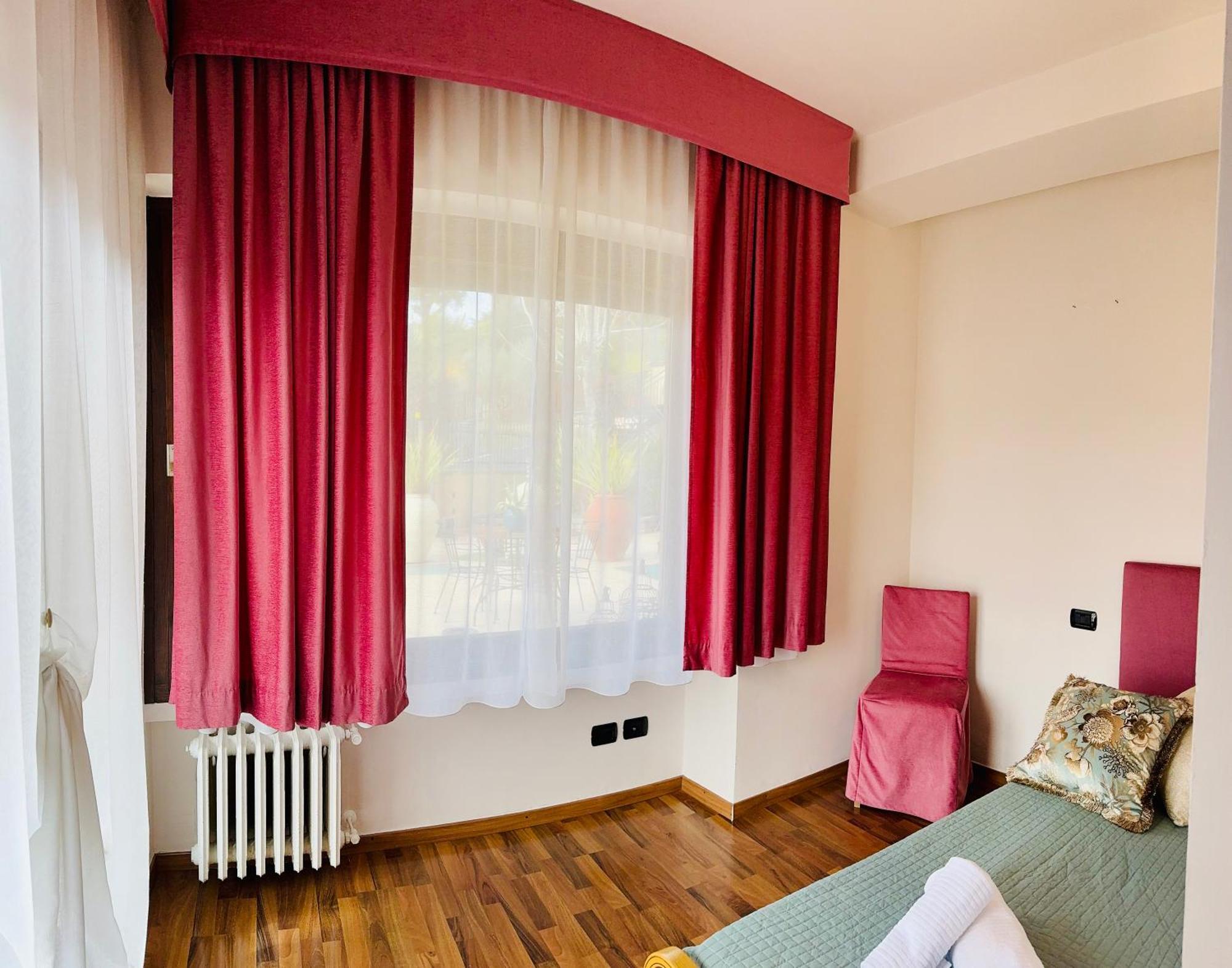 Welcome Traveller Frida'S Rooms Caprino Veronese Zewnętrze zdjęcie