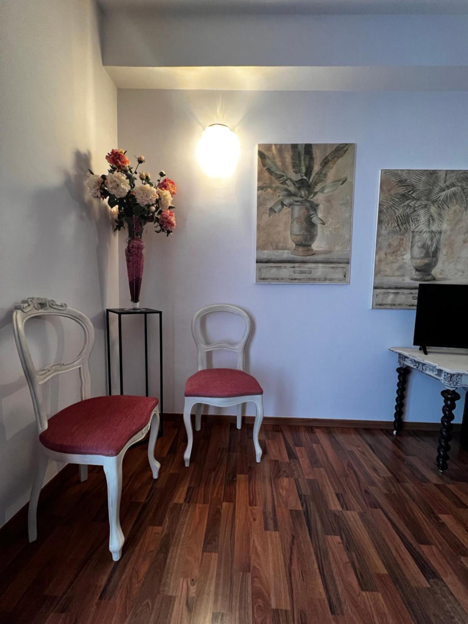 Welcome Traveller Frida'S Rooms Caprino Veronese Zewnętrze zdjęcie